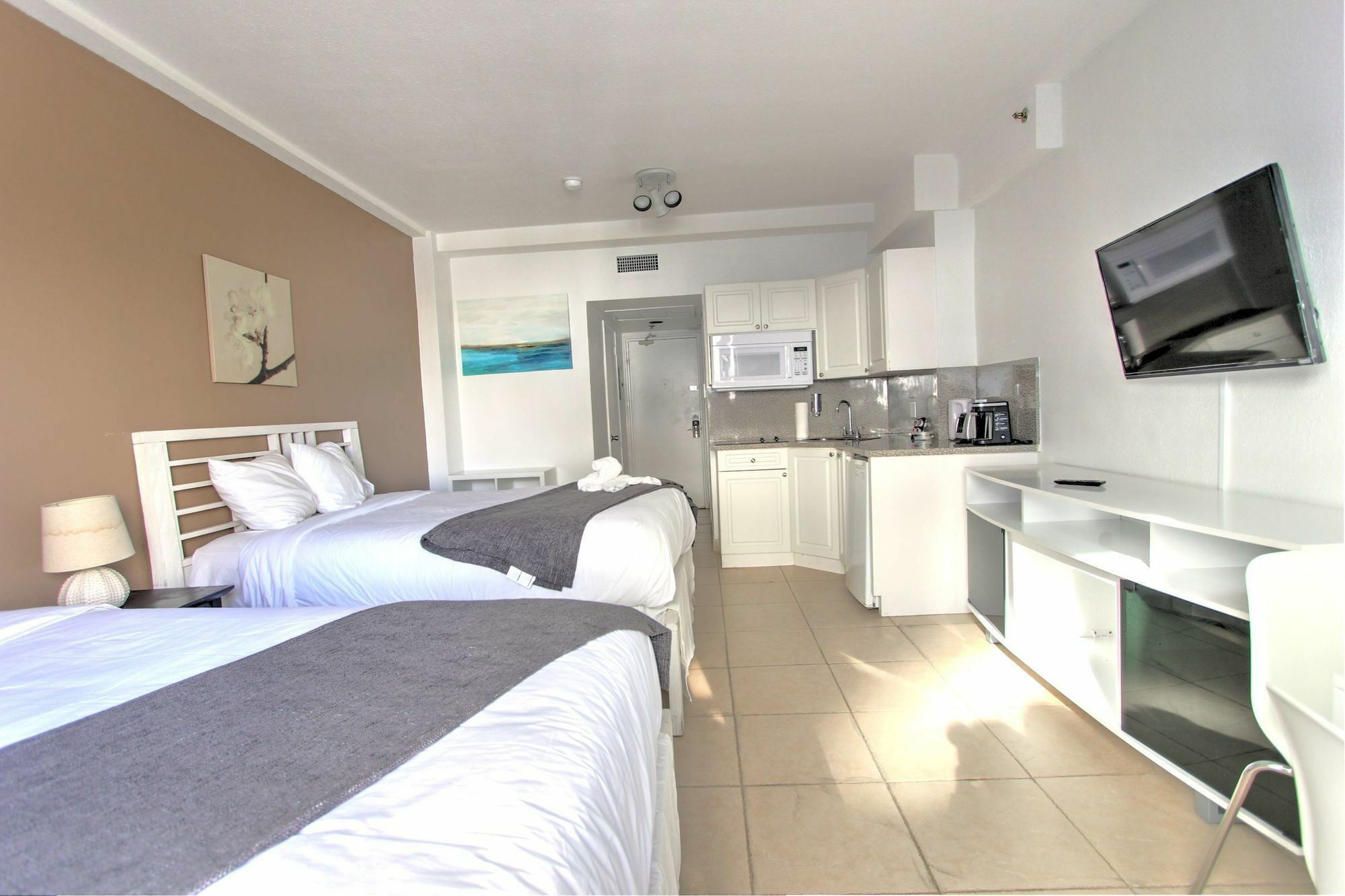 Private Apartments At The Casablanca Miami Beach Ngoại thất bức ảnh